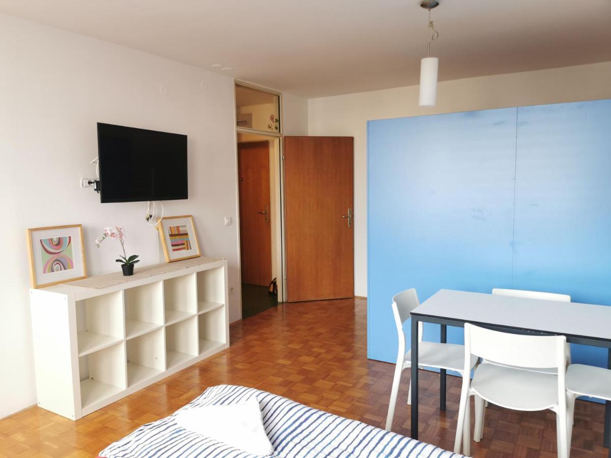 Dunajska Apartment Любляна Экстерьер фото