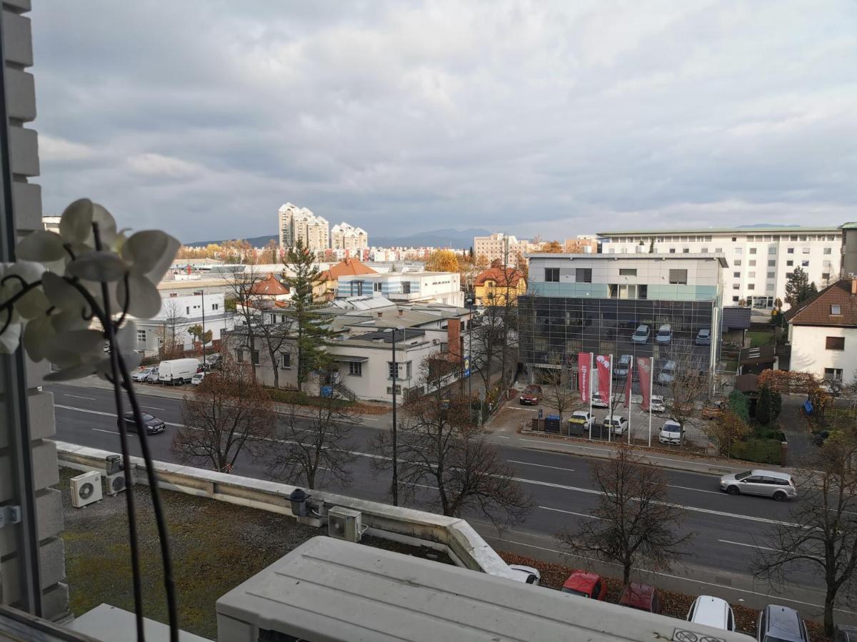 Dunajska Apartment Любляна Экстерьер фото